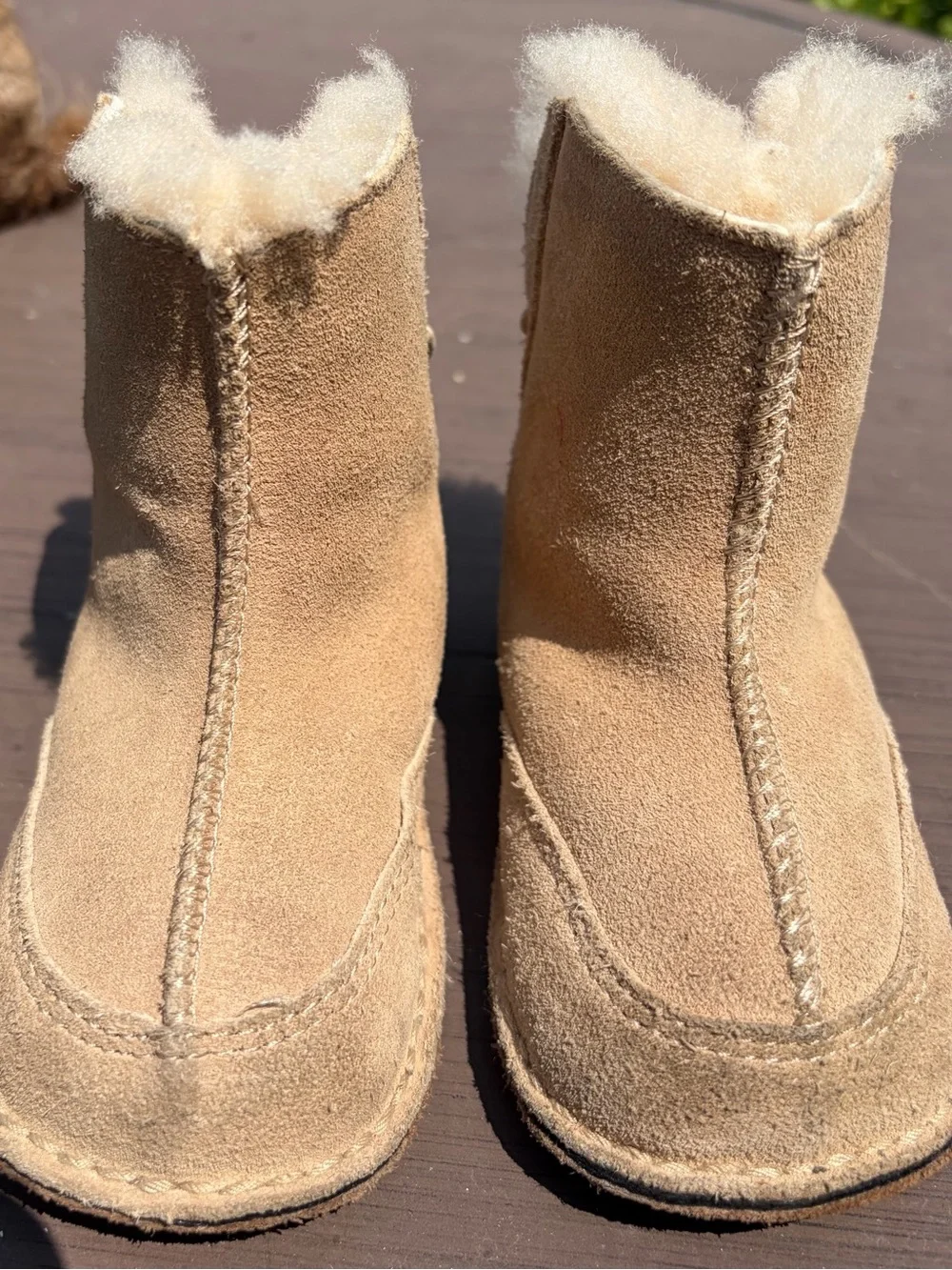 UGG Boo Infant Suede Shearling Boots Chestnut Style 5206 Size M